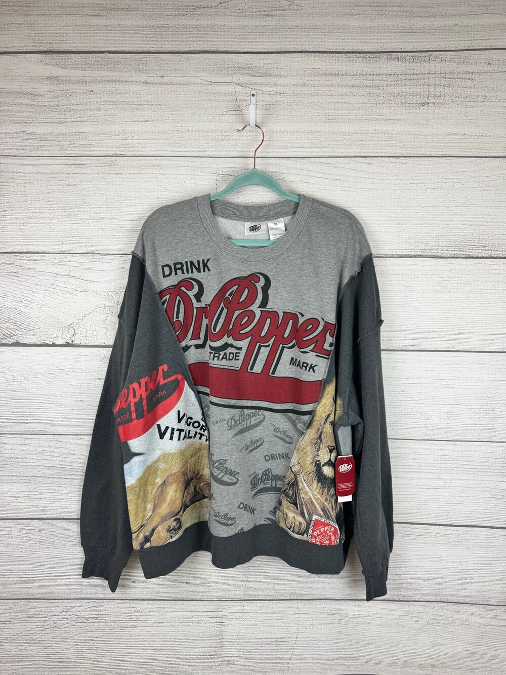 Dr. Pepper Men's Gray Graphic Crewneck Sweatshirt Size XL